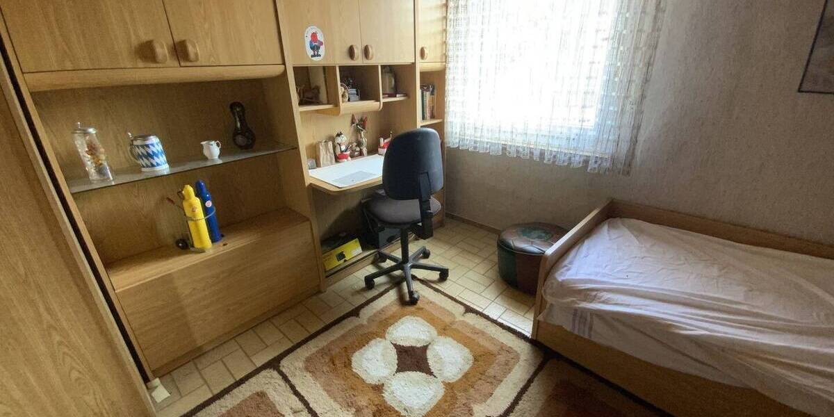 Reihenendhaus Lünen Alstedde - 7 Zimmer, 121 m&sup2;, 290.000&euro; | Angebot:22232531