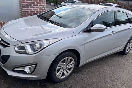 Hyundai i40 274.500 km 2.450 &euro; Waltrop 45731