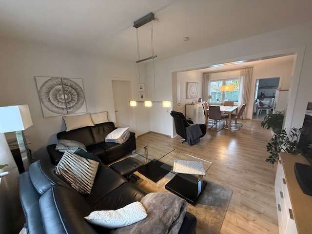 Einfamilienhaus Waltrop - 6 Zimmer, 168 m&sup2;, 299.000&euro; | Angebot:27201720