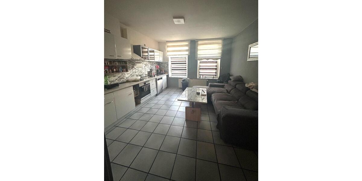 Etagenwohnung Dortmund Mengede - 4 Zimmer, 135 m&sup2;, 1.100&euro; | Angebot:26270992