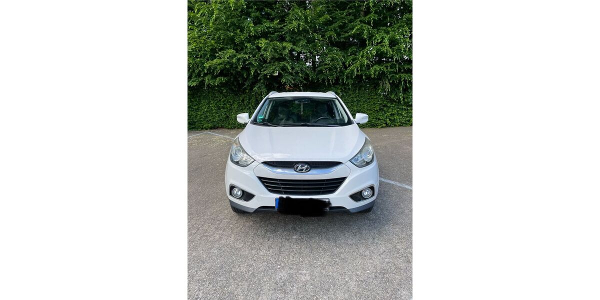 Hyundai ix35 135.000 km 10.300 € Marl 45768