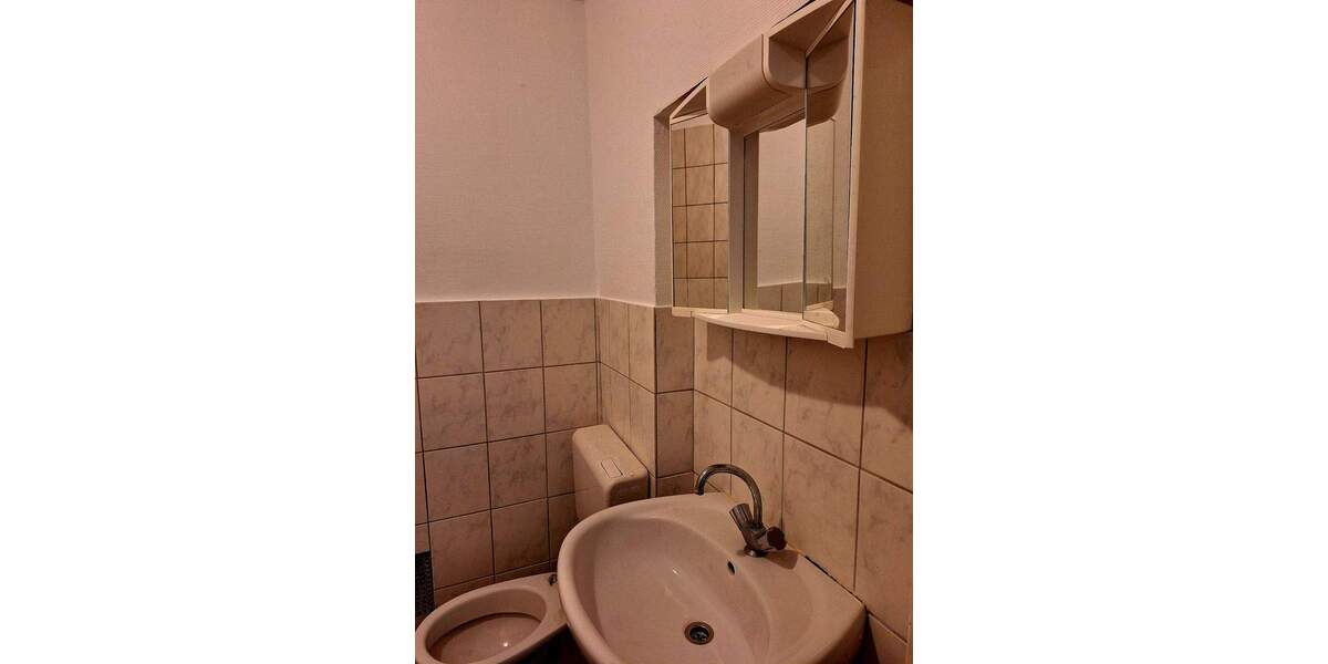 Etagenwohnung Bochum Wiemelhausen - 5 Zimmer, 108 m&sup2;, 925&euro; | Angebot:23880695