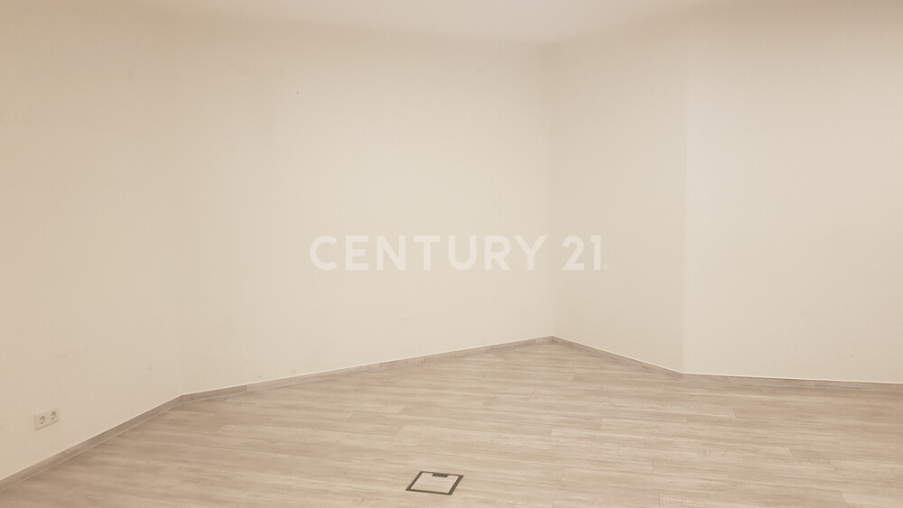 Synergien! EMS, Physio- , Ergotherapeuten, Osteopathen, Heilpraktiker 3 zimmer