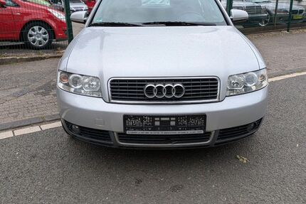 Audi A4 151.000 km 3.499 € Essen 45359
