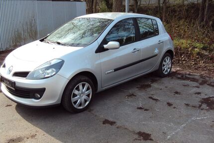 Renault Clio 117.000 km 2.500 &euro; Hagen 58091