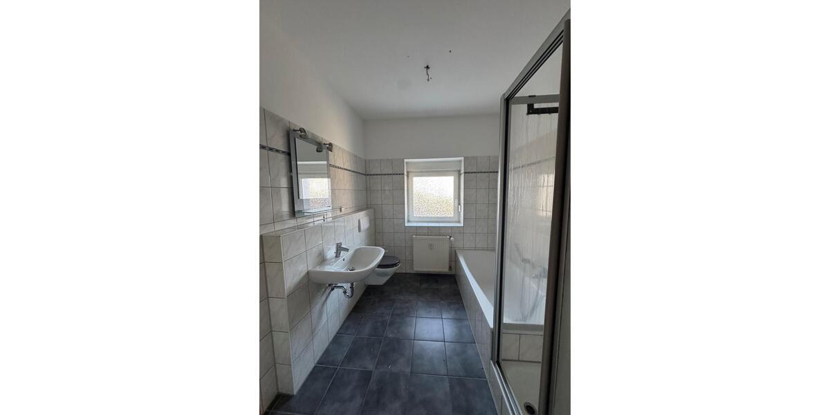 Etagenwohnung Ennepetal - 3 Zimmer, 76 m&sup2;, 180.000&euro; | Angebot:24626059