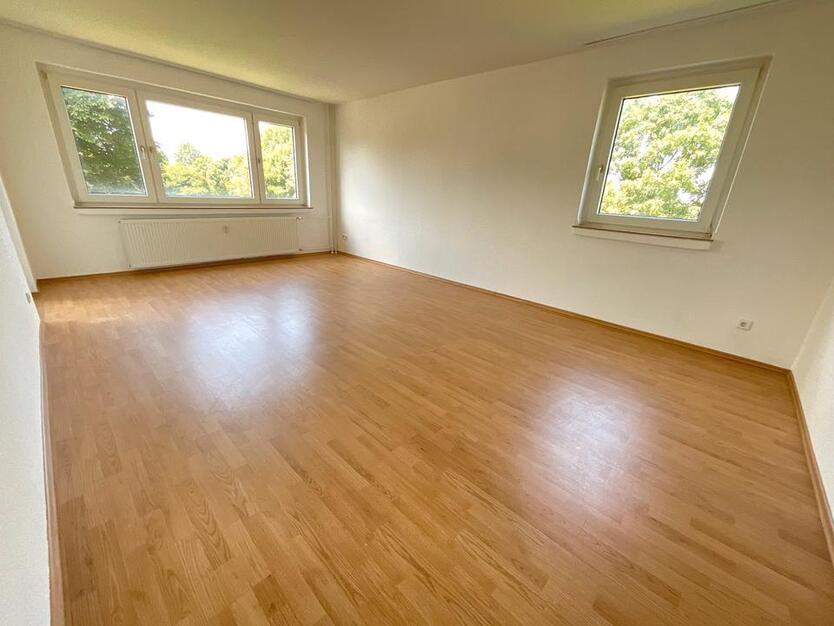 Schöne 3 Zimmerwohnung mit Balkon zimmer