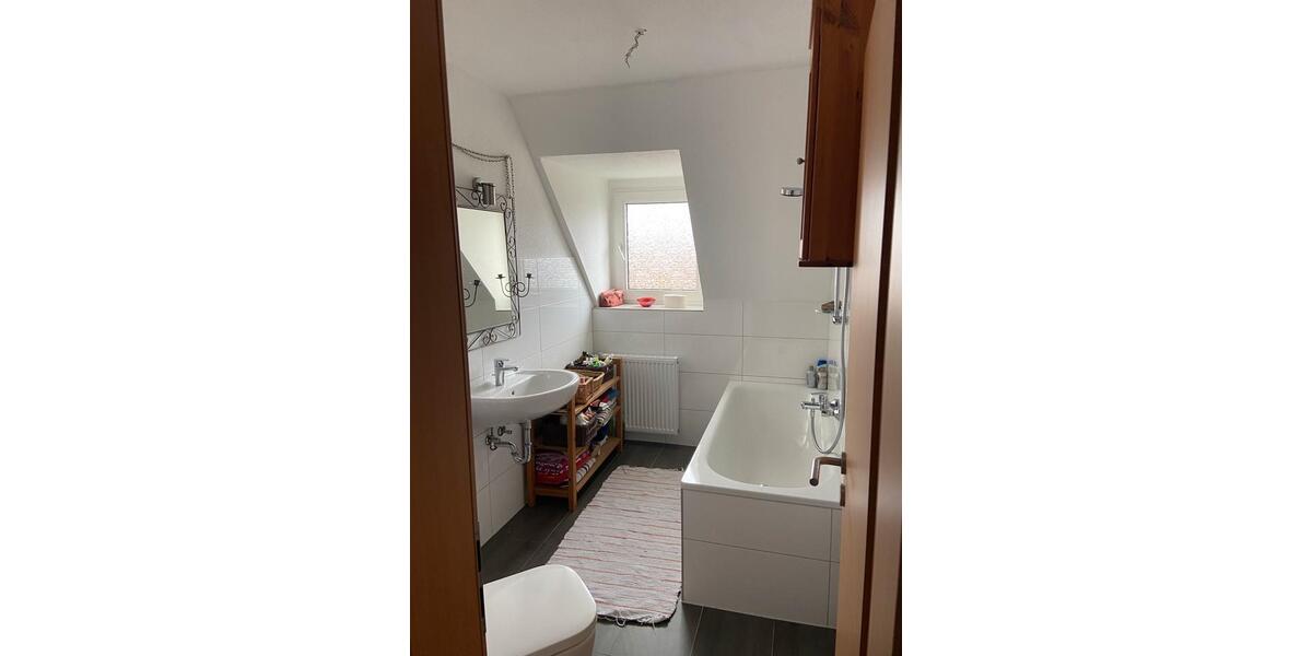 Dachgeschoßwohnung Herdecke - 3 Zimmer, 59 m&sup2;, 498&euro; | Angebot:25961243