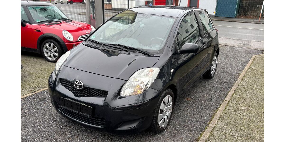 Toyota Yaris 169.034 km 2.990 &euro; Dortmund 44143