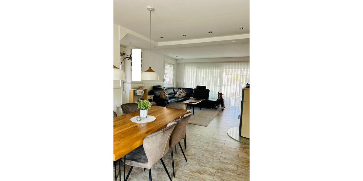 Reihenhaus Lünen Alstedde - 3 Zimmer, 105 m&sup2;, 295.000&euro; | Angebot:27197310