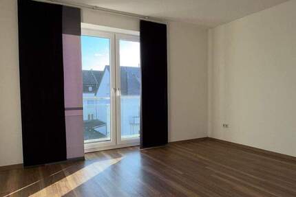 Attraktive Dachgeschosswohnung Mittendrin in Dortmund-Hombruch 2 zimmer