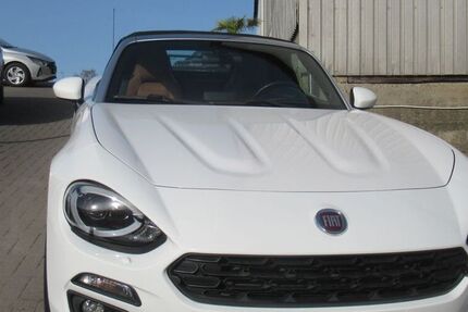 Fiat 124 Spider
