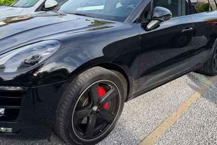 Porsche Macan 74.853 km 40.000 &euro; Dortmund 44287