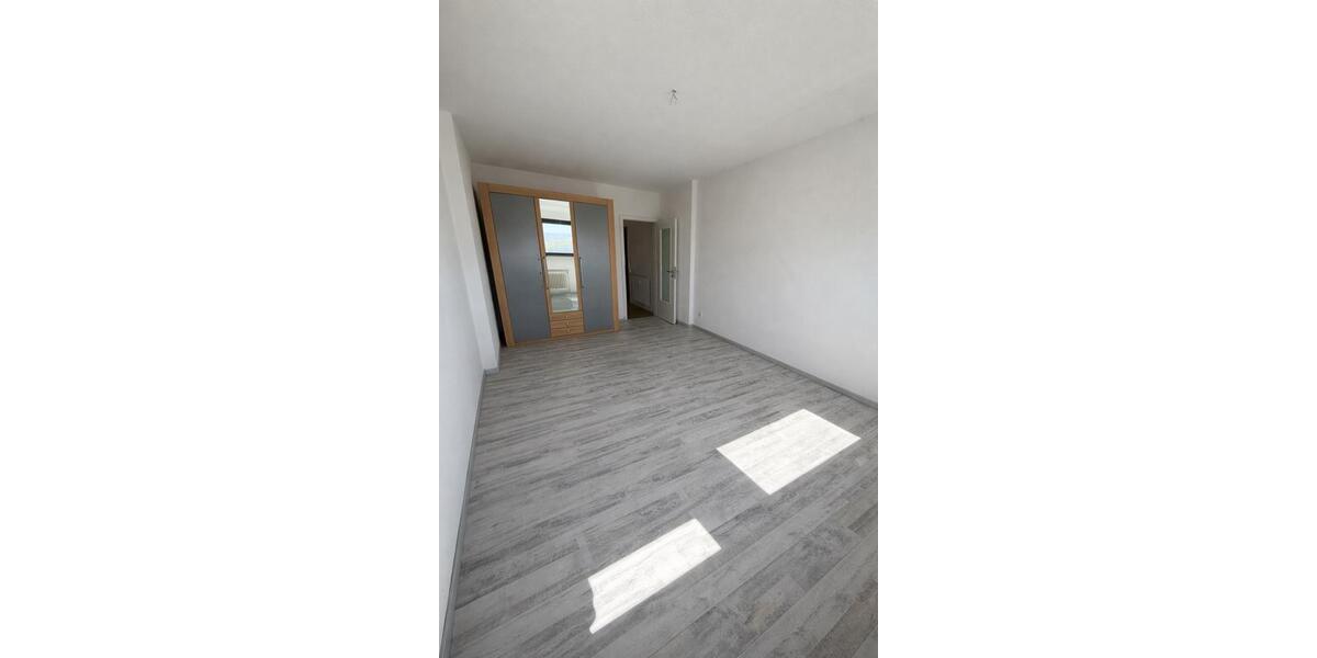 Etagenwohnung Hemer - 2 Zimmer, 65 m&sup2;, 850&euro; | Angebot:26447965