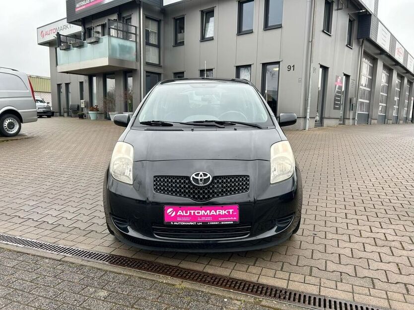 Yaris