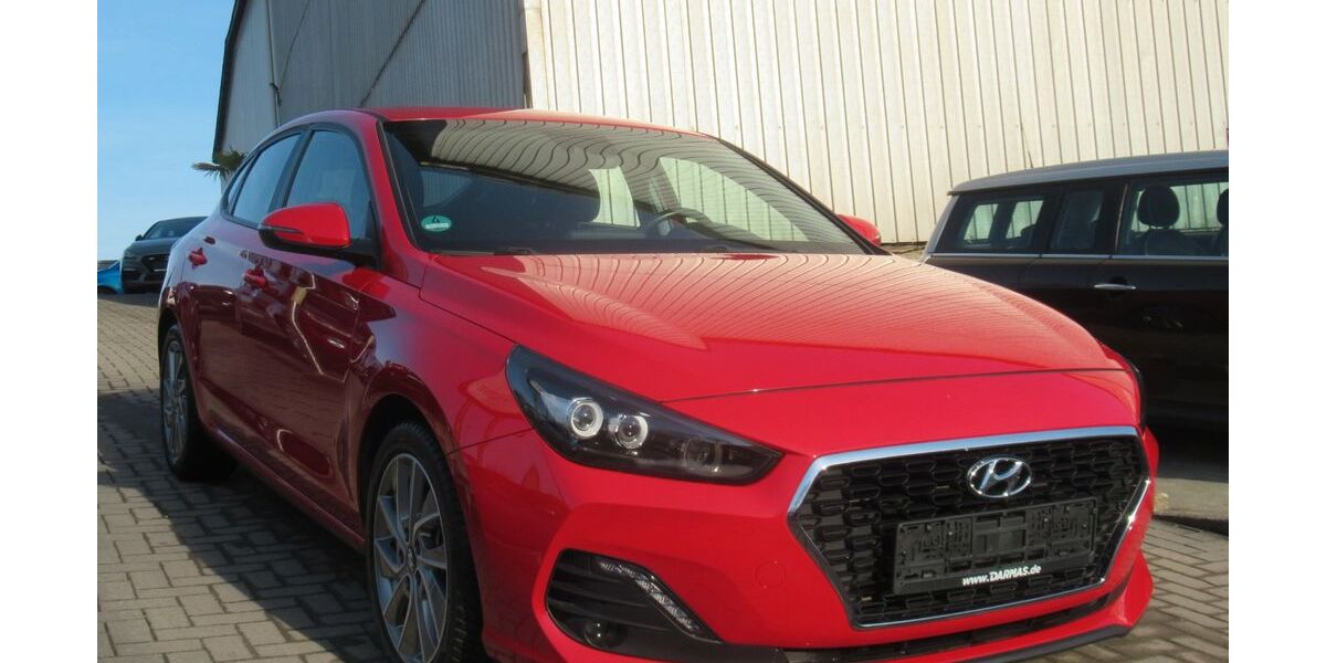 Hyundai i30 82.062 km 12.990 &euro; Herne 44653