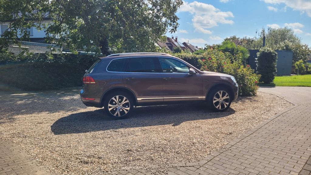 VW Touareg 278.000 km 14.500 &euro; Bochum 44797