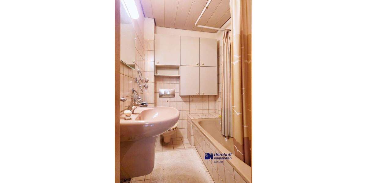 Reihenmittelhaus Dortmund / Dorstfeld Dorstfeld - 7 Zimmer, 179 m&sup2;, 390.000&euro; | Angebot:24470342