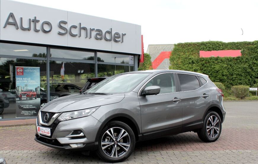 Nissan Qashqai 110.067 km 17.480 € Hamm 59067