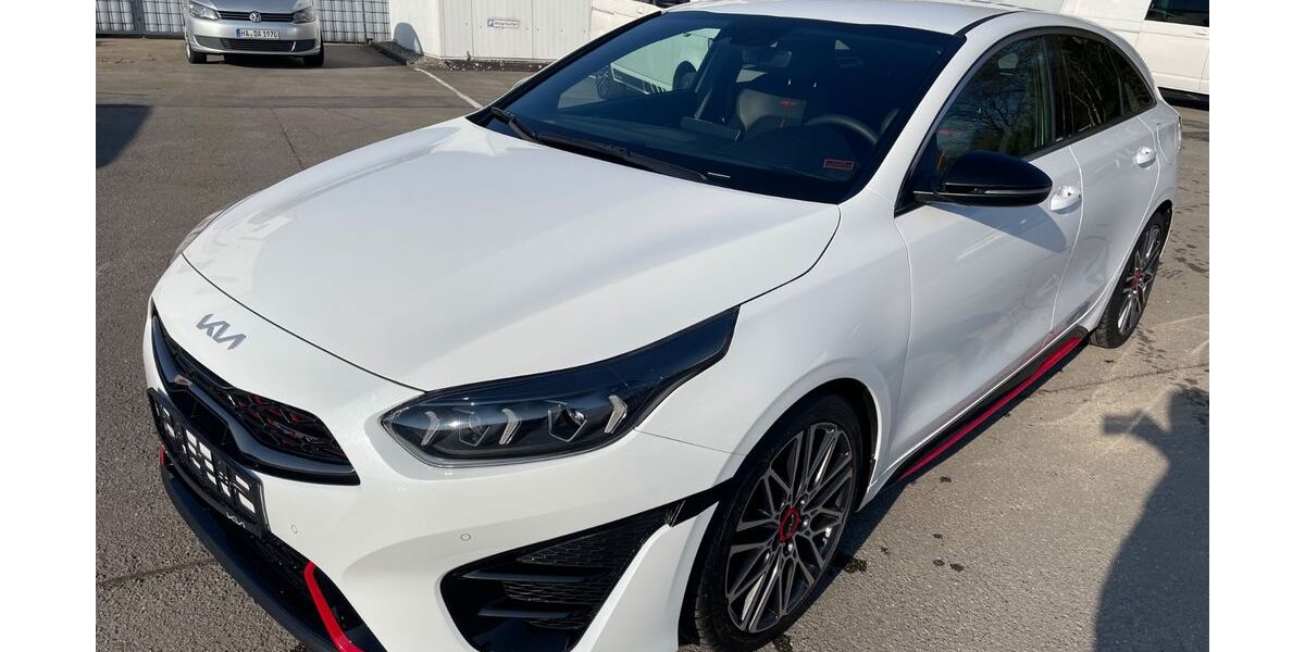 Kia pro ceed / ProCeed 31.000 km 25.900 &euro; Iserlohn 58638