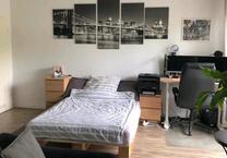 Appartement mit Balkon zentral + ruhige Sackgasse mit Stellplatz