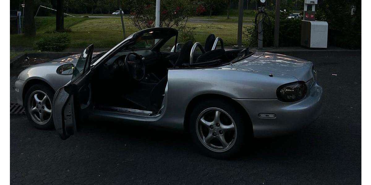 Mazda MX-5 140.600 km 5.000 &euro; Dortmund, Stadt 44357