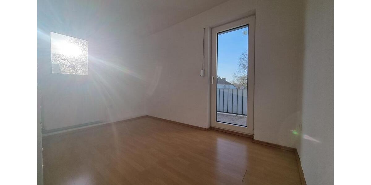 Reihenhaus Bergkamen - 4 Zimmer, 86 m&sup2;, 759&euro; | Angebot:24611272