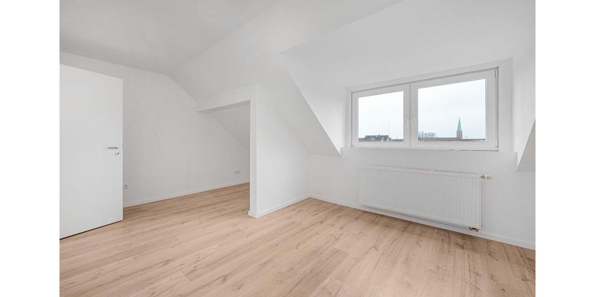 Dachgeschoßwohnung Dortmund Bövinghausen - 4 Zimmer, 81 m&sup2;, 169.000&euro; | Angebot:24713059