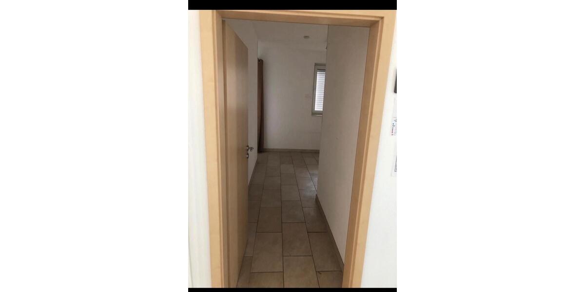 Haus zum gewerblichen Nutzung zu vermieten 7 zimmer