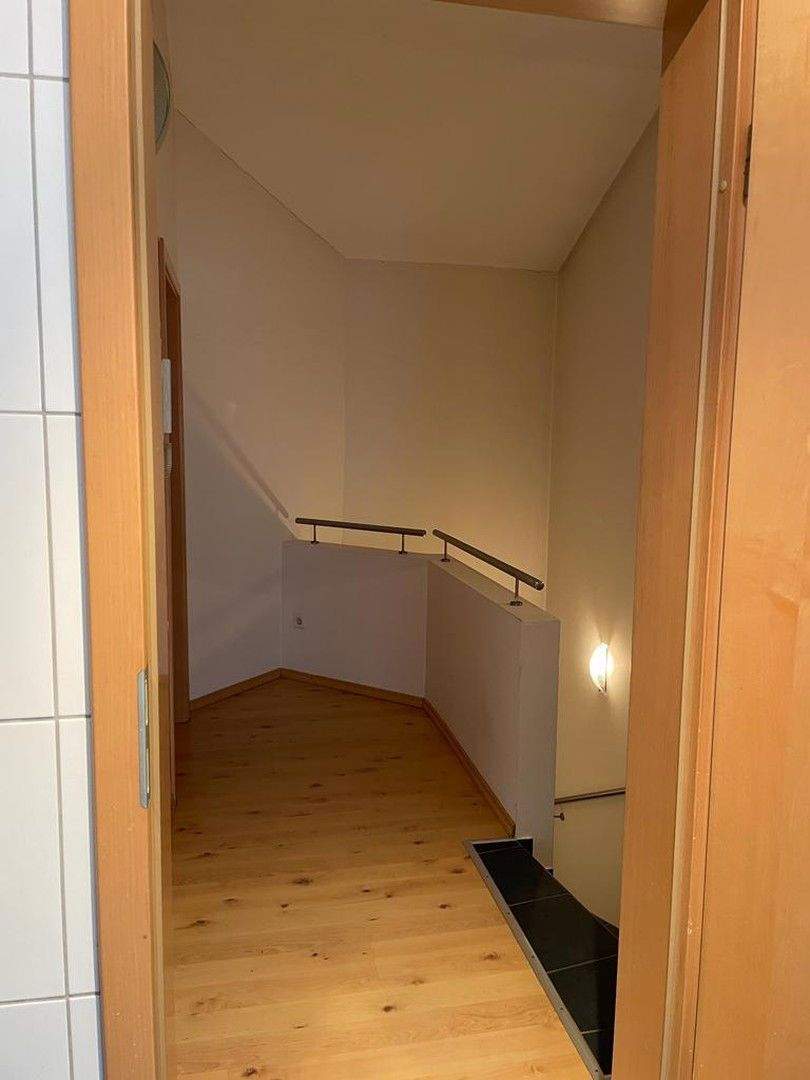 Provisionsfrei in Lavesem ! Reihenhaus+Einbauküche + Garage 5 zimmer