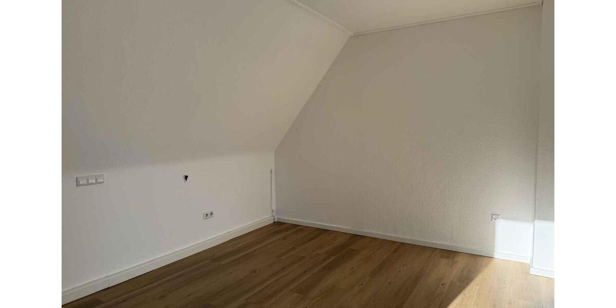 Einfamilienhaus Hamm Berge - 4.5 Zimmer, 102 m&sup2;, 1.000&euro; | Angebot:23861464