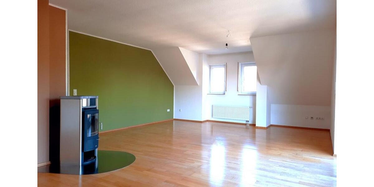Dachgeschoßwohnung Schwerte - 3 Zimmer, 87 m&sup2;, 225.000&euro; | Angebot:27446969