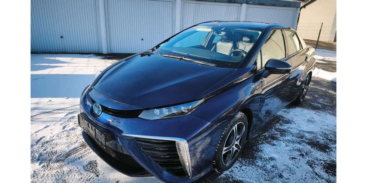Toyota Mirai 73.393 km 8.599 &euro; Hemer 58675