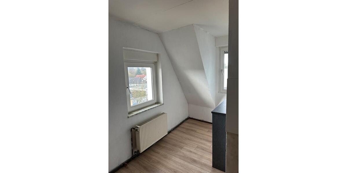 Etagenwohnung Hemer - 3.5 Zimmer, 95 m&sup2;, 900&euro; | Angebot:26088189