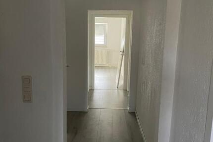 4,5-Zimmer DG-Whg. (2. OG) nahe Knappschaftskrankenhaus 4 zimmer