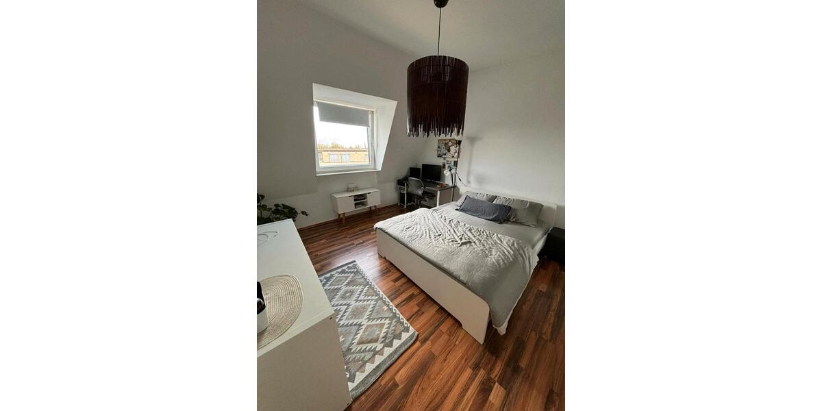 Dachgeschoßwohnung Herne Baukau - 2 Zimmer, 60 m&sup2;, 630&euro; | Angebot:26022963