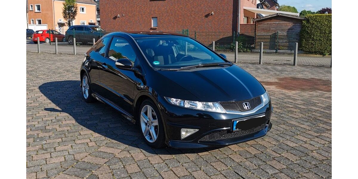 Honda Civic 148.786 km 7.450 &euro; Dortmund 44357