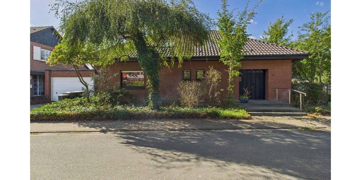 Einfamilienhaus Nordkirchen - 8 Zimmer, 360 m&sup2;, 850.000&euro; | Angebot:22920199