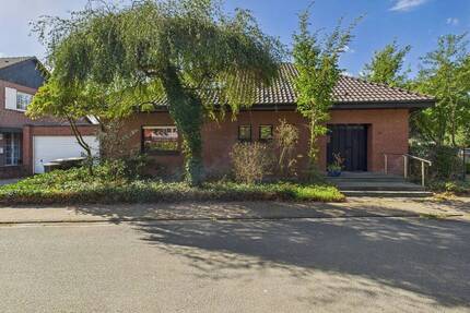 Haus Nordkirchen - 8 Zimmer, 360 m&sup2;, 850.000&euro; | Angebot:22920199