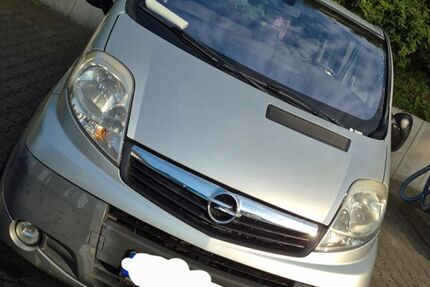 Opel Vivaro 190.000 km 9.300 &euro; Hagen 58135