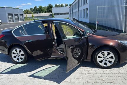 Opel Insignia 220.000 km 4.600 &euro; Bochum 44809