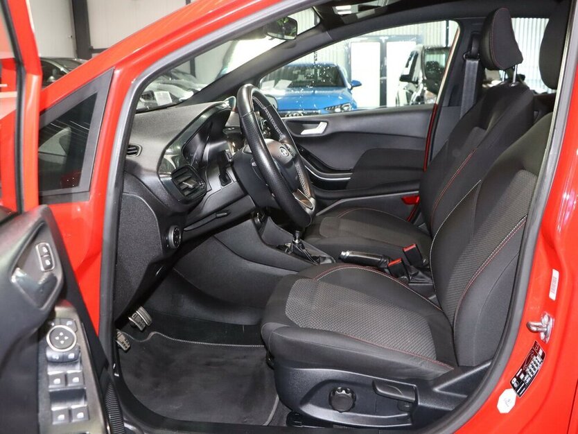 Fiesta 1.0 EB ST-LINE SPORT RED / SPURHALTE /