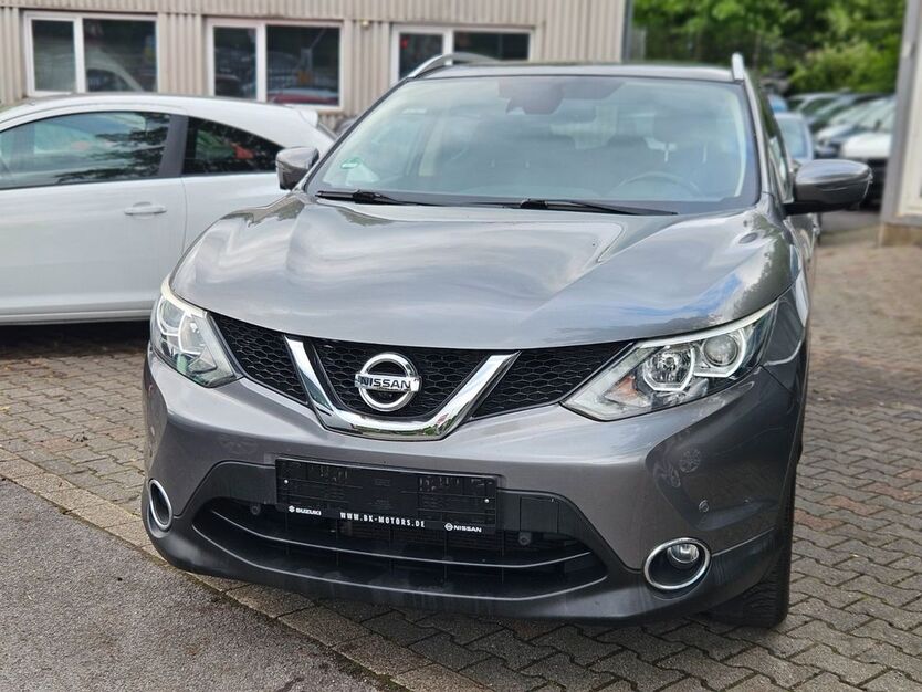 Nissan Qashqai 120.000 km 9.100 € Essen 45356