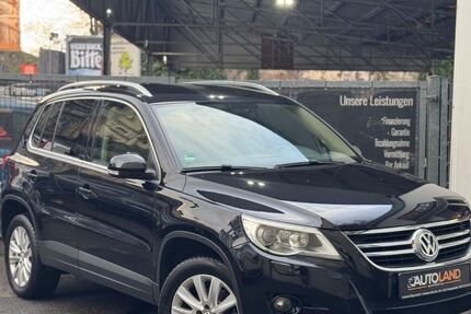 VW Tiguan 253.839 km 7.699 € Wuppertal 42117