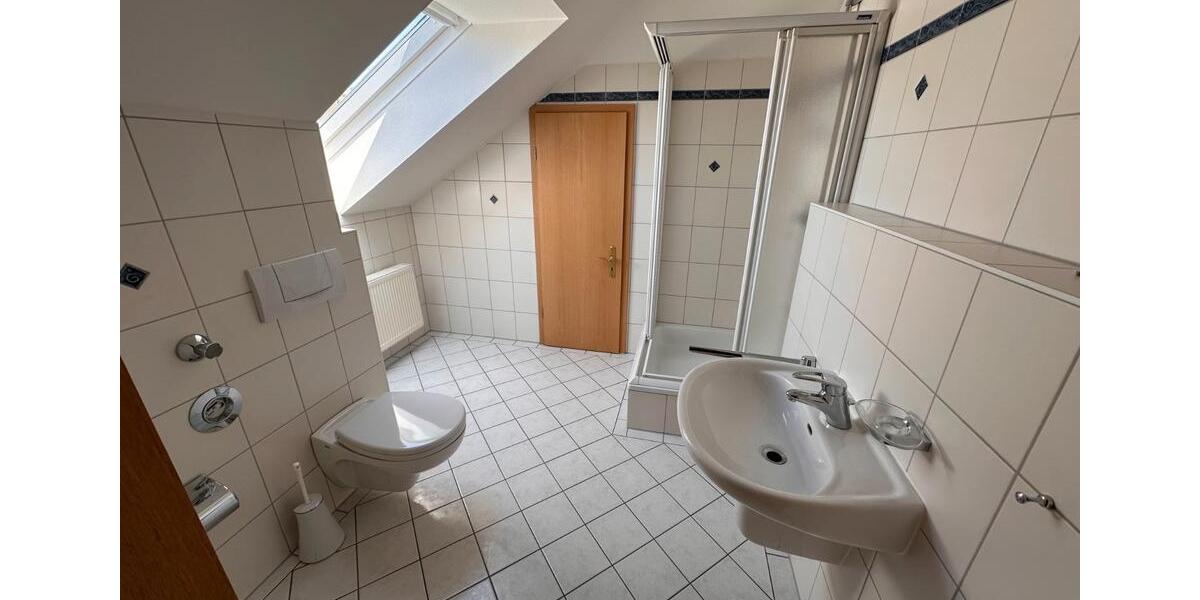 Dachgeschoßwohnung Ennepetal - 1.5 Zimmer, 54 m&sup2;, 540&euro; | Angebot:26366540
