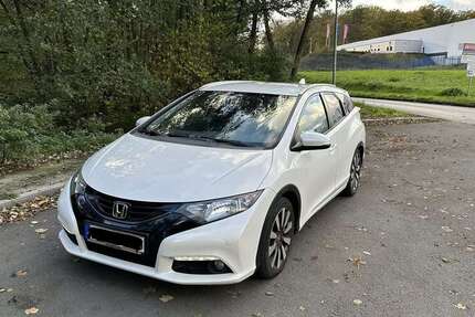 Honda Civic 133.000 km 9.000 € Hemer 58675