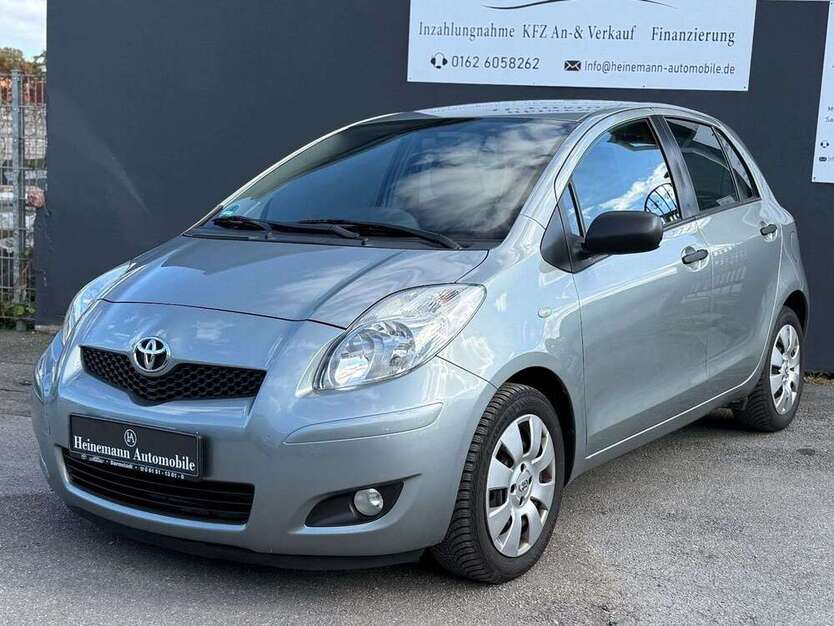 Toyota Yaris 167.660 km 4.500 € Essen 45139
