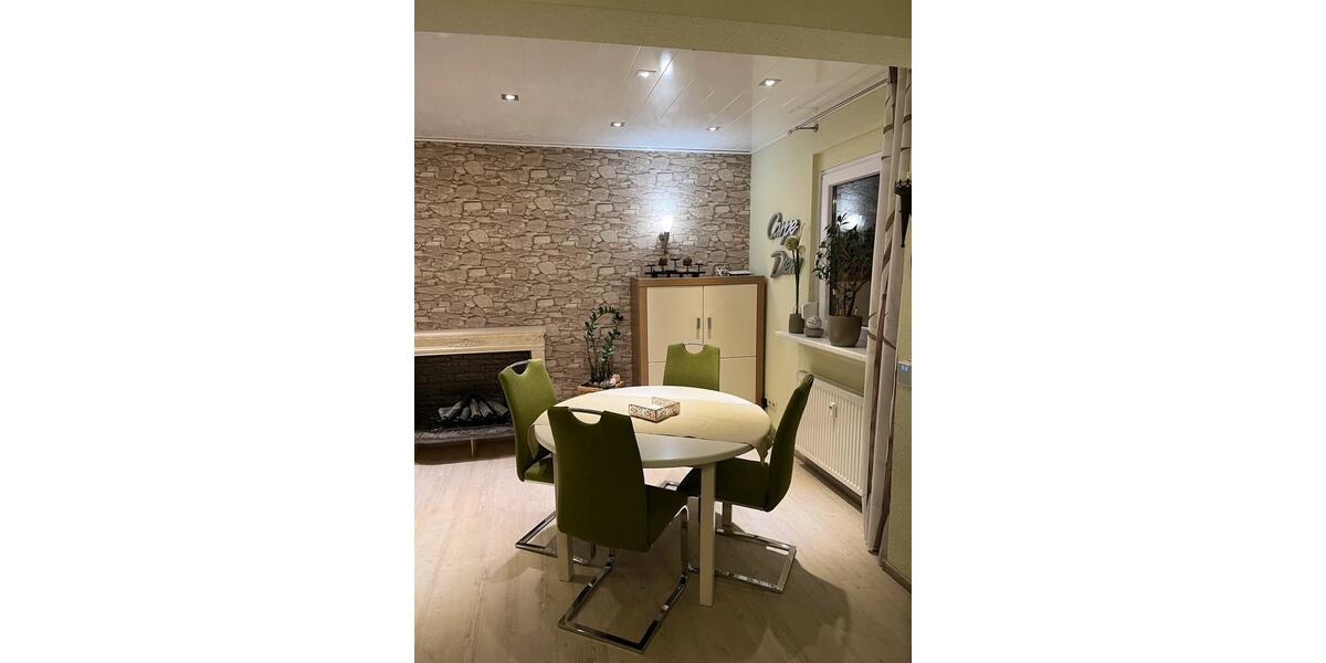 Etagenwohnung Dortmund Hombruch - 2.5 Zimmer, 63 m&sup2;, 175.000&euro; | Angebot:24371152