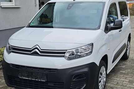 Citroen Berlingo 124.000 km 11.950 &euro; Castrop-Rauxel 44579