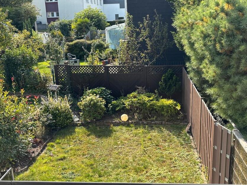 Ohne Makler! Reihenmittelhaus mit Garage in Bochum- Harpen